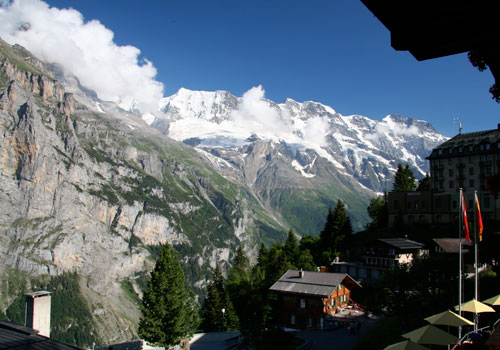 View-from-hotel-balcony-in-Muerren-photo-by-Grichard-Graebner